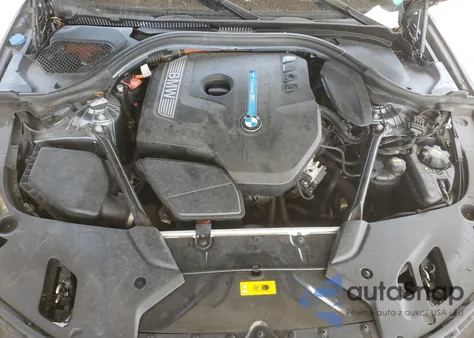 2018 BMW 530E из США, поврежденный, VIN WBAJA9C54JB034216